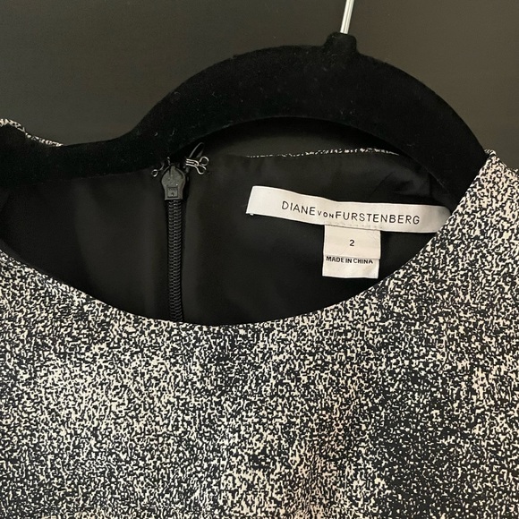 Diane von Furstenberg Dress - Picture 2 of 3